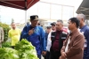Berkunjung ke Pasar, Pedagang Bahagia Didatangi Pj Gubernur Bahtiar