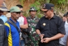 Didatangi Pj Gubernur Sulbar, Korban Longsor Mamasa &quot;terima kasih ada kedatangannya Pak Gubernur&quot;