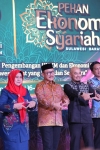 Dukung UMKM Lokal, Gubernur Suhardi Duka Belanja Langsung di Pekan Ekonomi Syariah BI Sulbar
