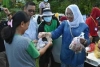 Wagub Sulbar Membagikan Sembako Murah Menjelang Idul Fitri 1439 H