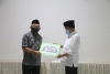 Gubernur Sulbar Serahkan Bantuan Dana Hibah Mesjid Rp1,3 M untuk Pasangkayu
