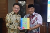 Pj Gubernur Bahtiar Terima Audiensi Wakadin Indonesia, Serahkan Bantuan IoT Devices untuk Anak-anak Kepulauan dan Pelosok