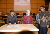 Gubernur dan kemenkumham Menandatangani MOU